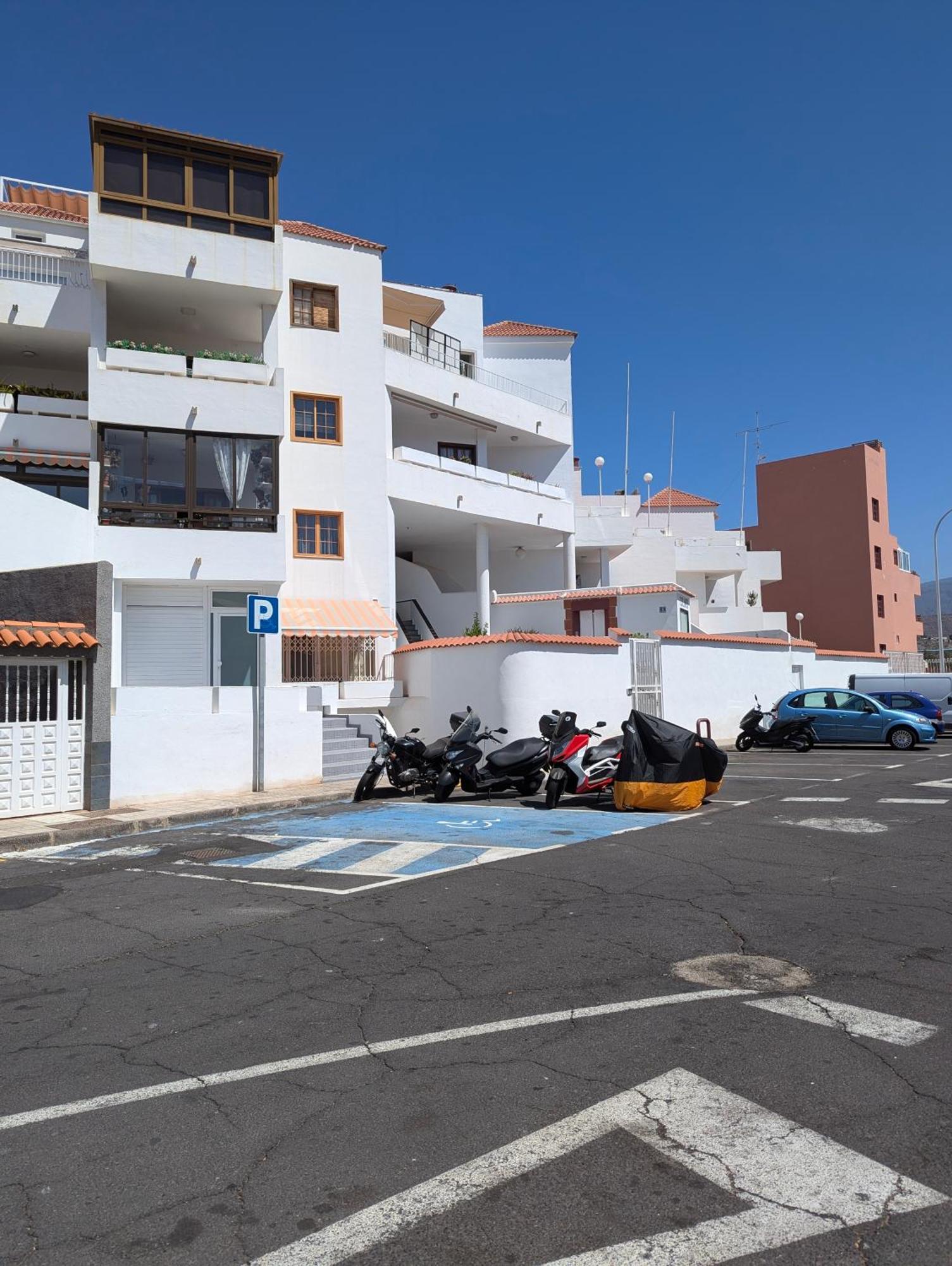 Cozy Apartment In Los Cristianos Guincho  Buitenkant foto