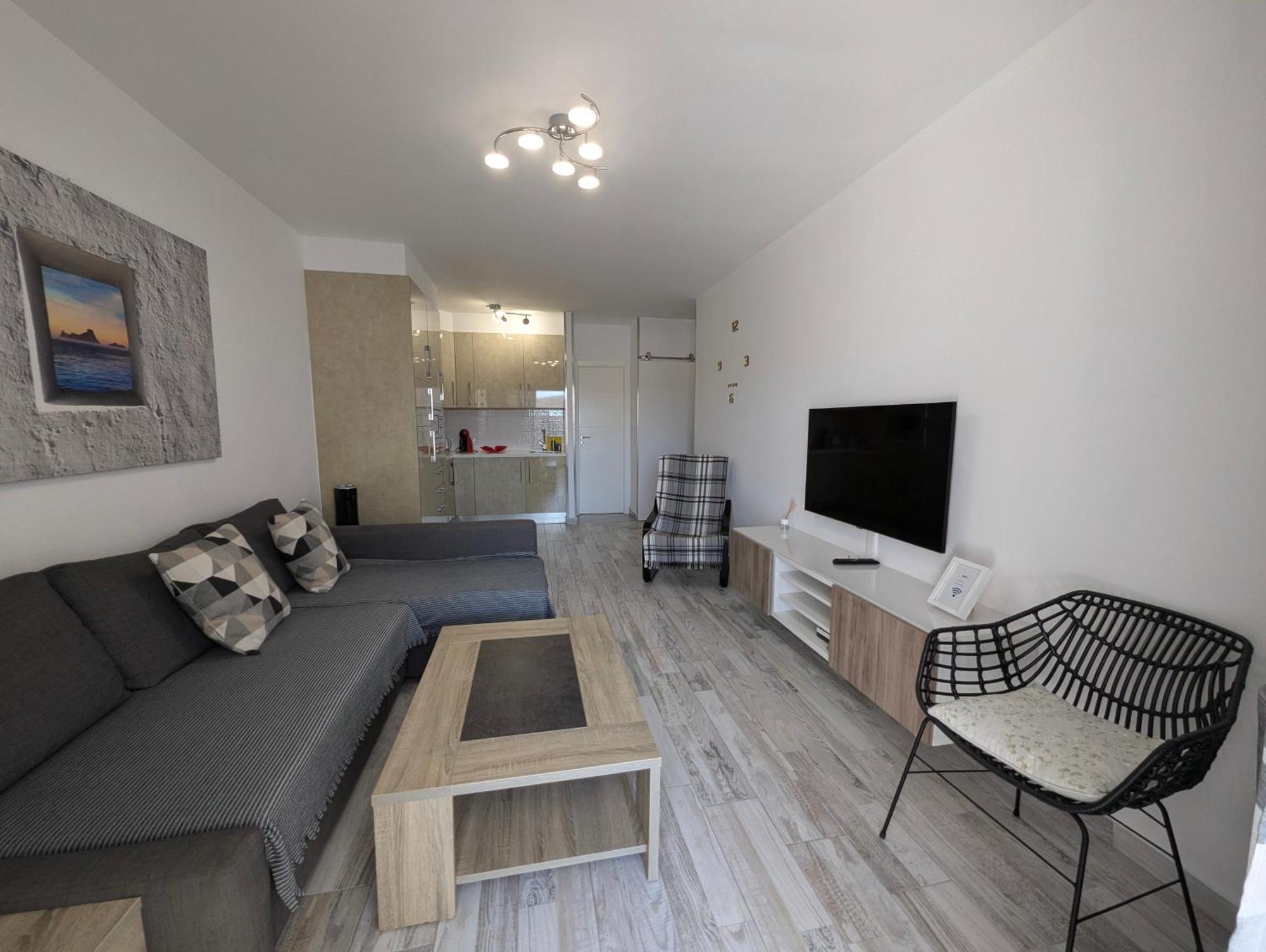 Cozy Apartment In Los Cristianos Guincho  Buitenkant foto